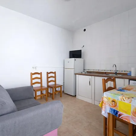 Velarde Ii Apartament *